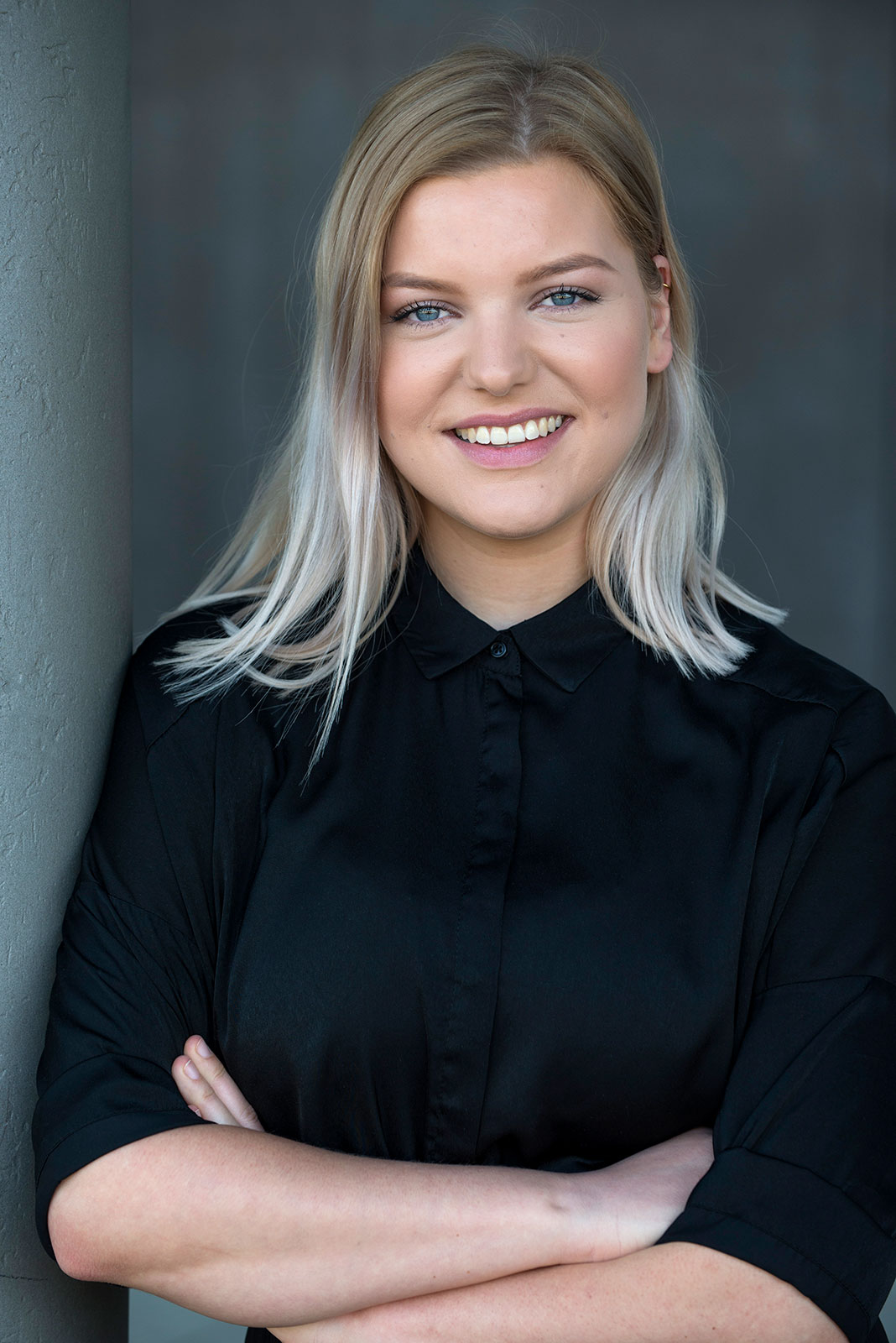 Portrait: Julia